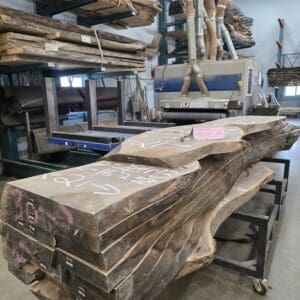 Walnut # 16238 8-14 FT